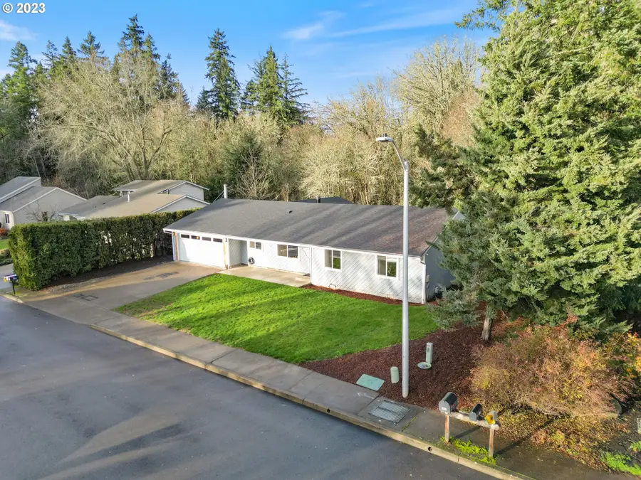 553 NE Buena Vista St, Hillsboro, OR 97124 - Image #3