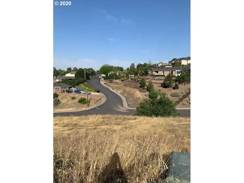 740 N Main St, Pendleton, OR 97801 - Image #3