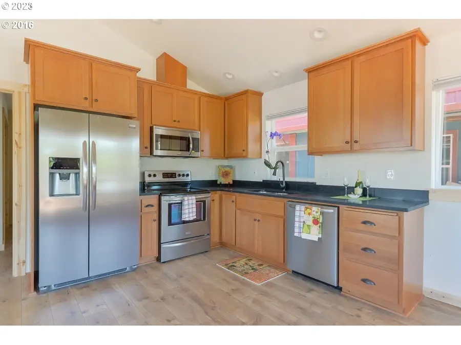 23586 NW St. Helens Rd #U-80B, Portland, OR 97231 - Image #2