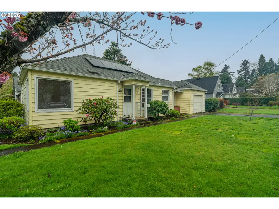 3337 SE Harrison St, Milwaukie, OR 97222 - #3