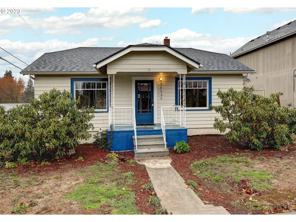 38525 Pleasant St, Sandy, OR 97055 - Image #1