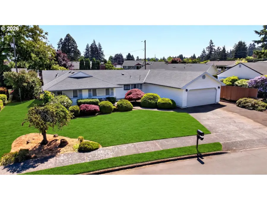 2116 NE 142nd Ave, Portland, OR 97230 - #2