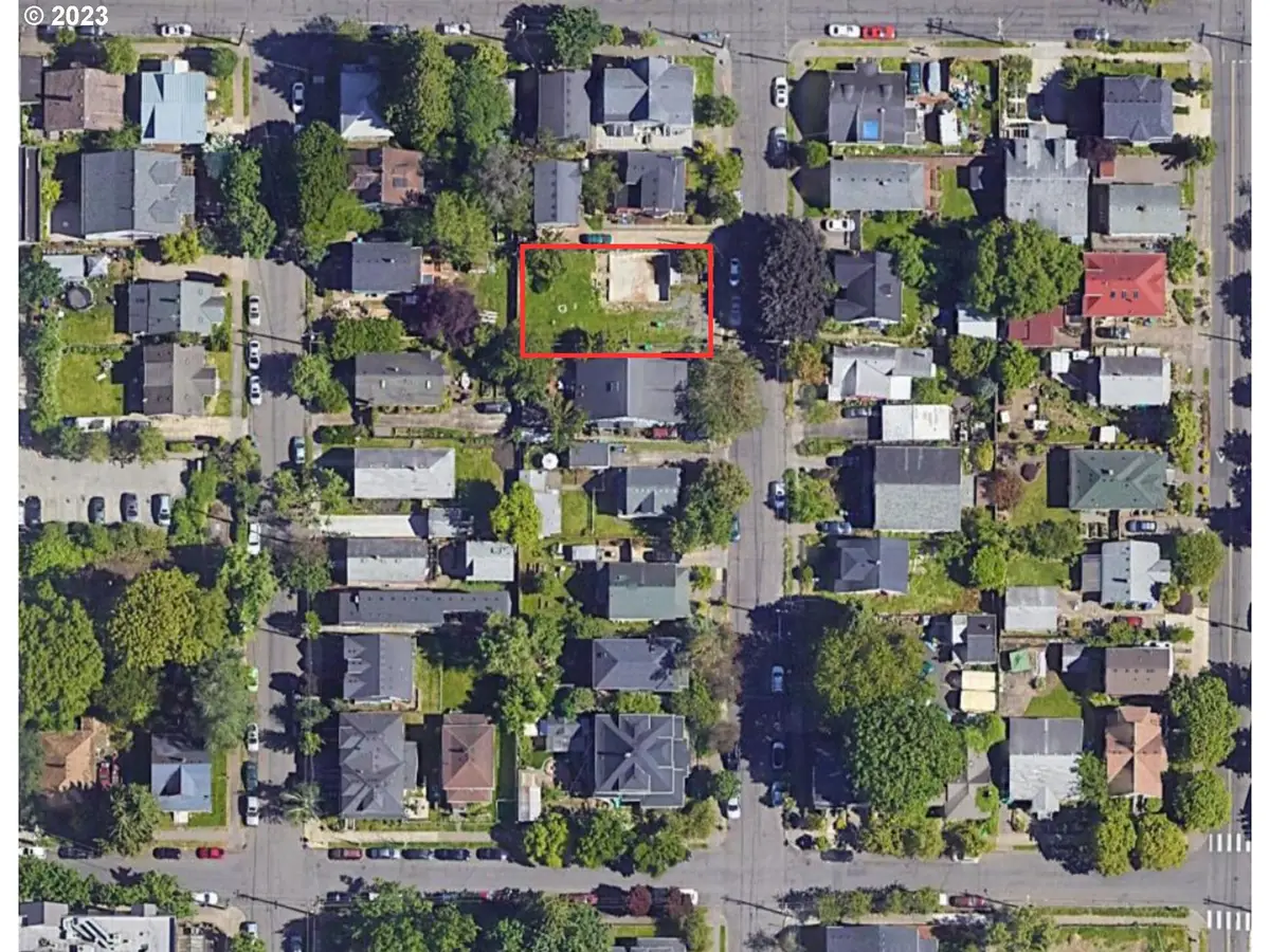 4215 NE 6th Ave, Portland, OR 97211 - Image #1