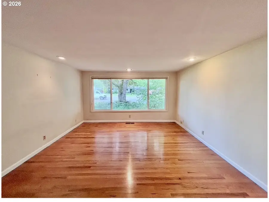 45 Rustic Pl, Eugene, OR 97401 - #2