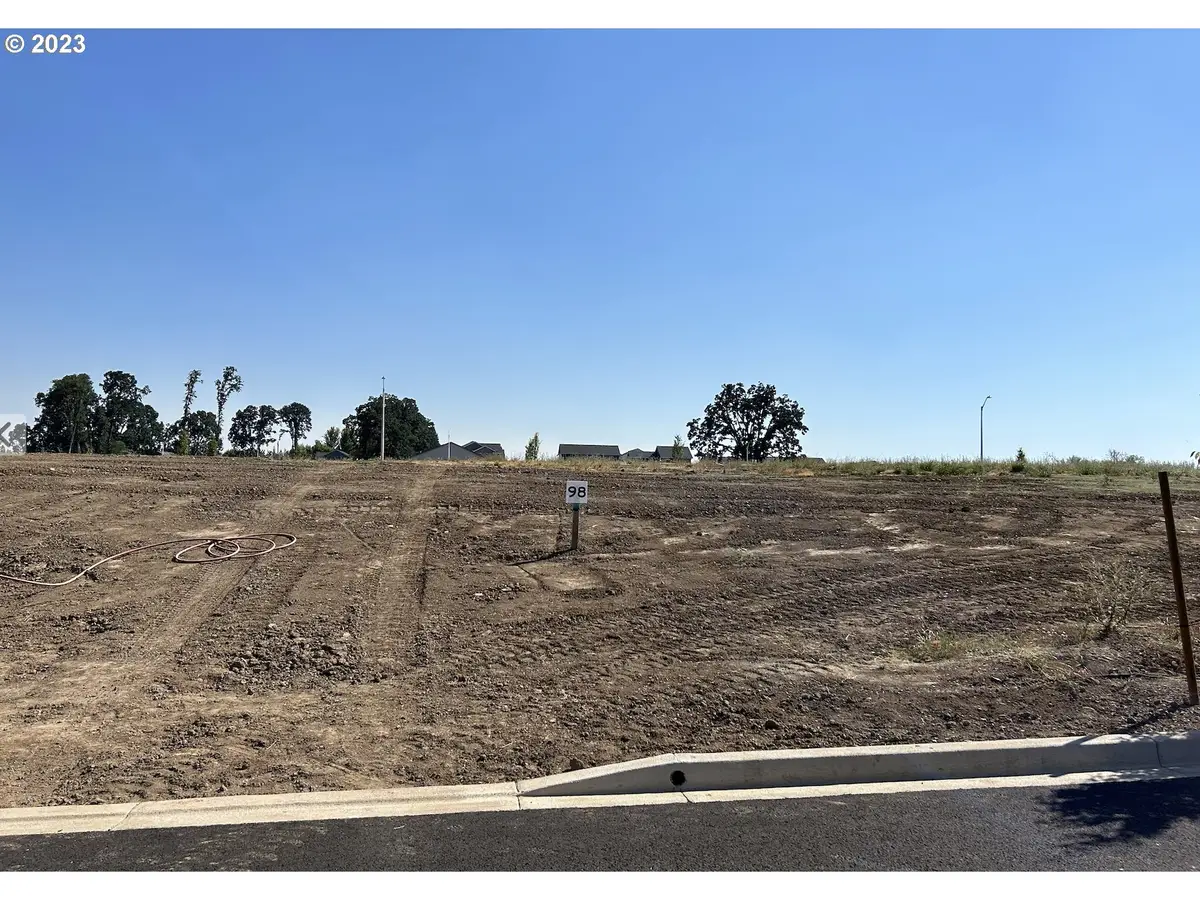 1520 NW Jackson St #98, McMinnville, OR 97128 - Image #1