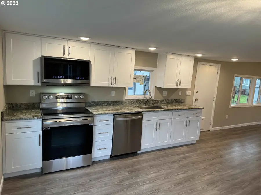 5885 NE Jacobson St #54, Hillsboro, OR 97124 - Image #3