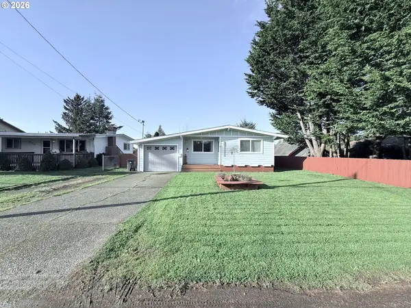 370 N Wall St, CoosBay, OR 97420
