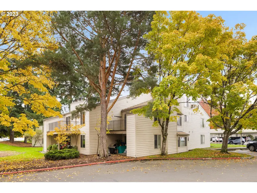 11634 SW Boones Bend Dr, Beaverton, OR 97008 - Image #3