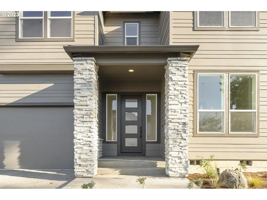 8934 SW Lintner Ter, Garden Home Whitford, OR 97223 - Image #3