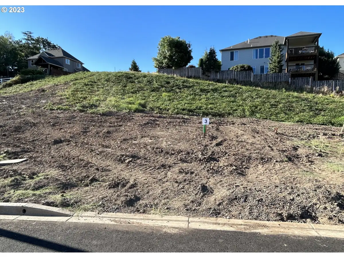 2719 NW Pinehurst Dr #03, McMinnville, OR 97128 - Image #1