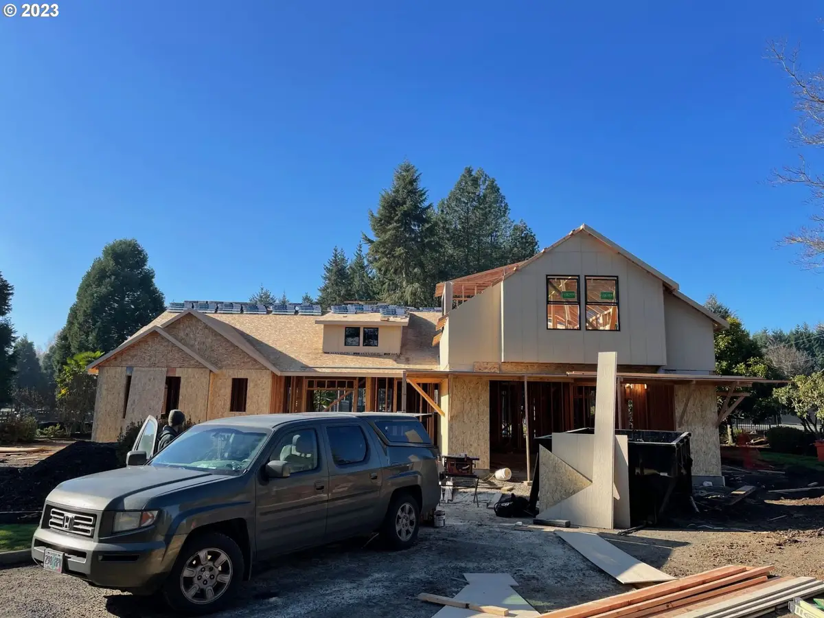 90292 Shore Ln, Eugene, OR 97402 - Image #1