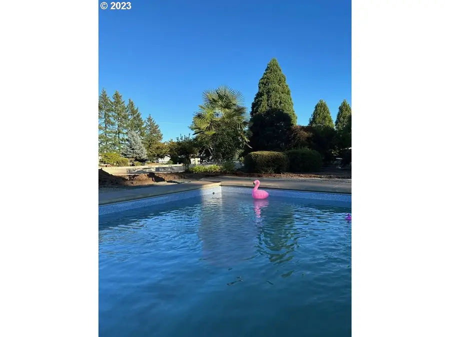 90292 Shore Ln, Eugene, OR 97402 - Image #2