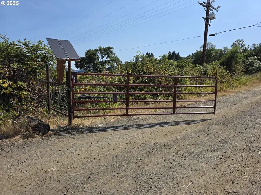 John Long Rd, Oakland, OR 97462 - Image #3