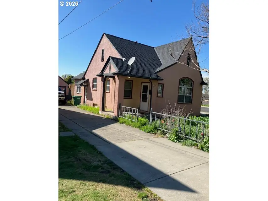 511 Evans St, Milton Freewater, OR 97862 - #1