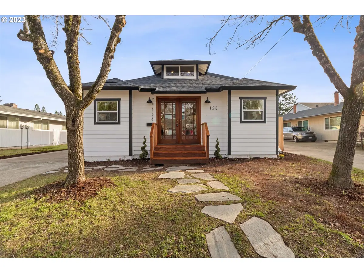 128 NE Liberty Ave, Gresham, OR 97030 - Image #1