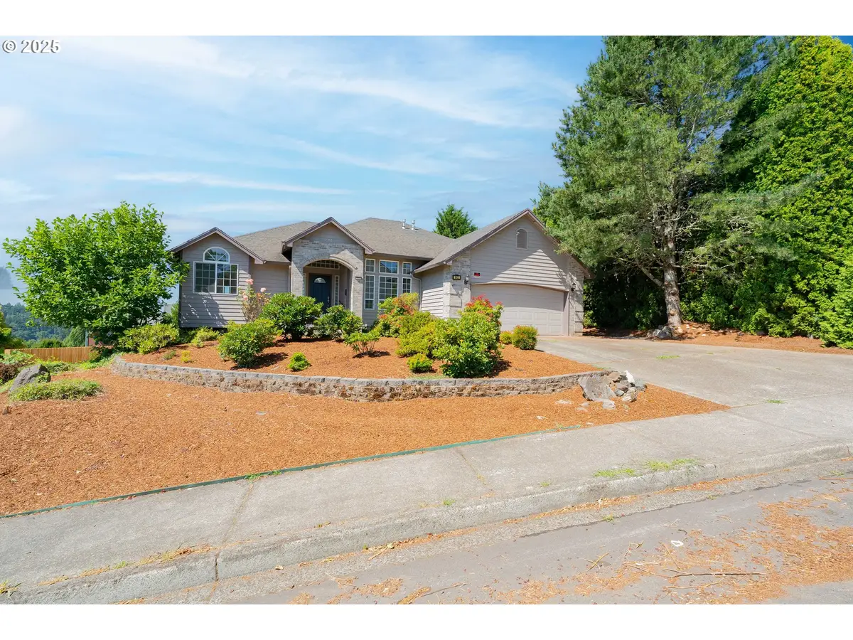 642 E Pioneer Loop, La Center, WA 98629 - Image #1