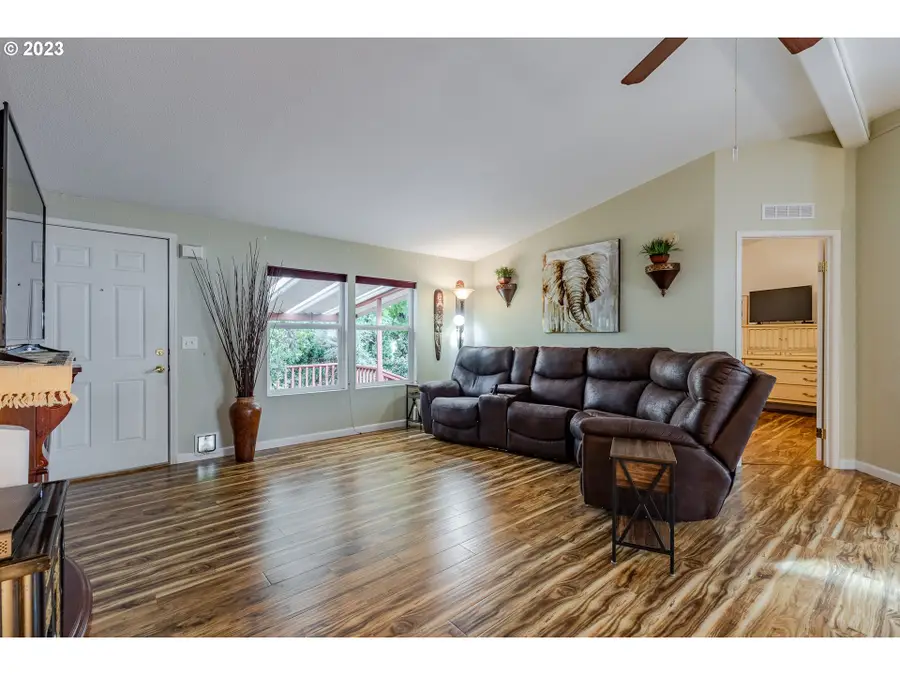 1199 N Terry St #314, Eugene, OR 97402 - Image #3