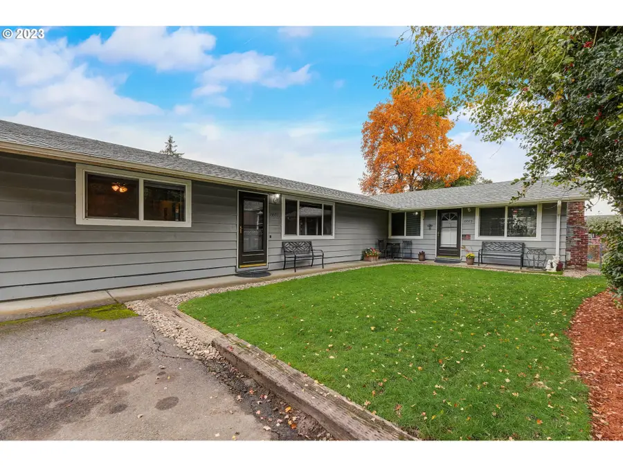 13571 SE Oatfield Rd, Milwaukie, OR 97222 - Image #2