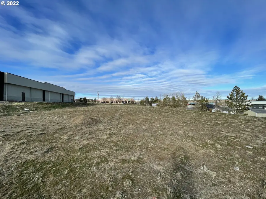 00504 SW Us Hwy 97, Madras, OR 97741 - Image #2