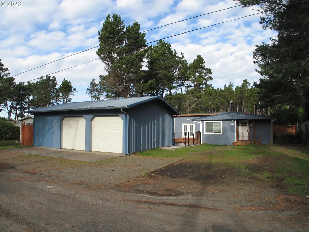 1129 229th Pl, Ocean Park, WA 98640 - Image #1