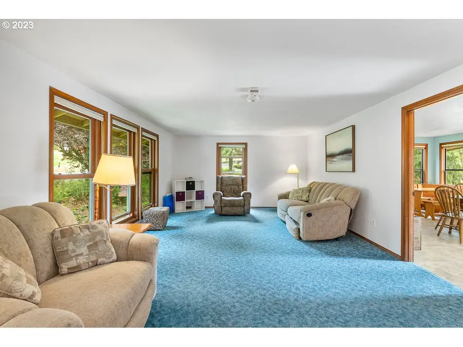 75394 Fern Hill Loop, Rainier, OR 97048 - Image #3