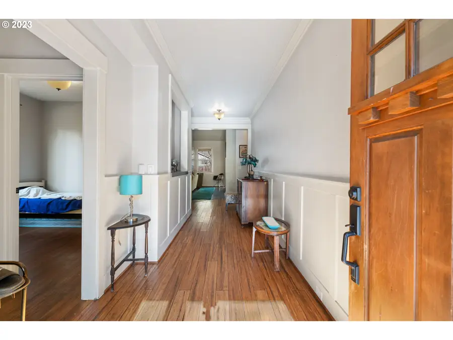 18529 SW Selvarosa Ct, Beaverton, OR 97003 - Image #2