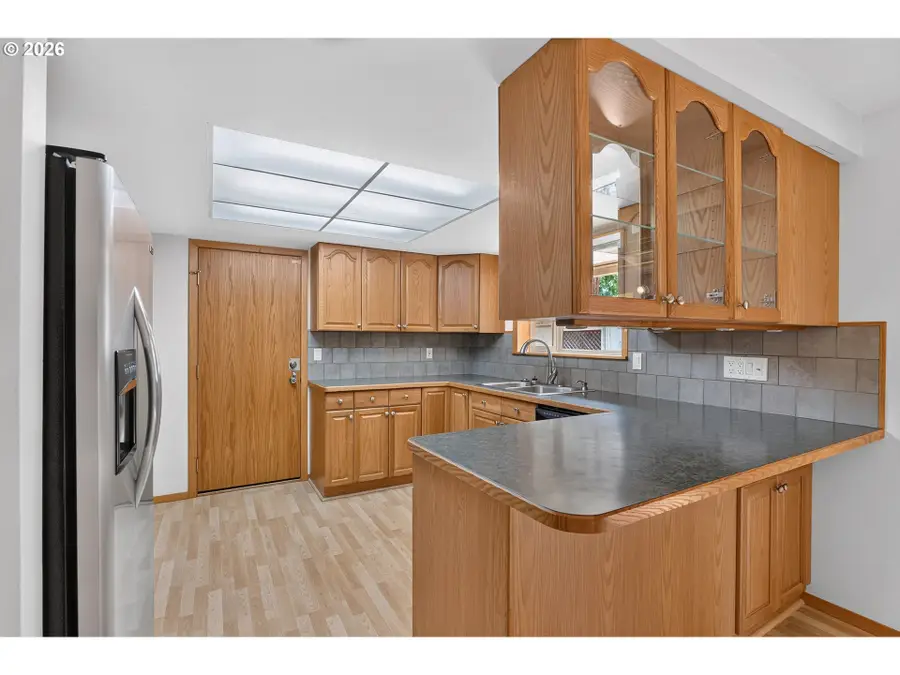 10925 SW 58th Ave, Portland, OR 97219 - #2