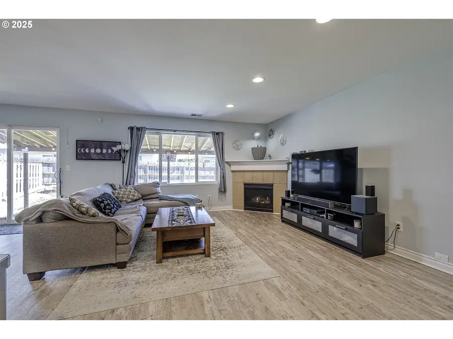 7632 NE 20th St, Vancouver, WA 98664 - Image #3