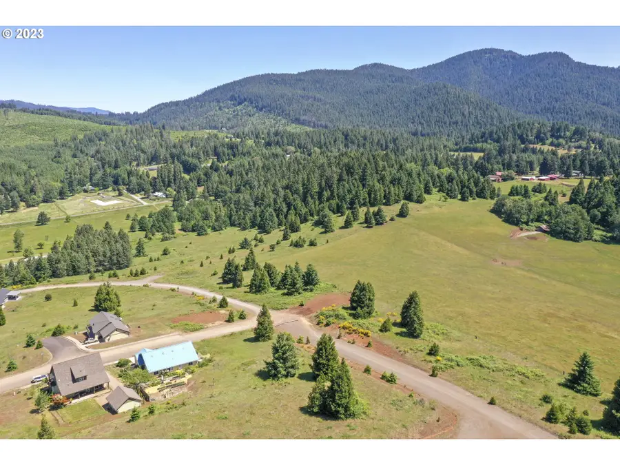0 Bugle Loop, Oakridge, OR 97463 - Image #3