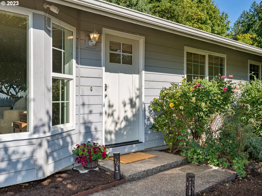 4605 SW Homesteader Rd, Wilsonville, OR 97070 - Image #2