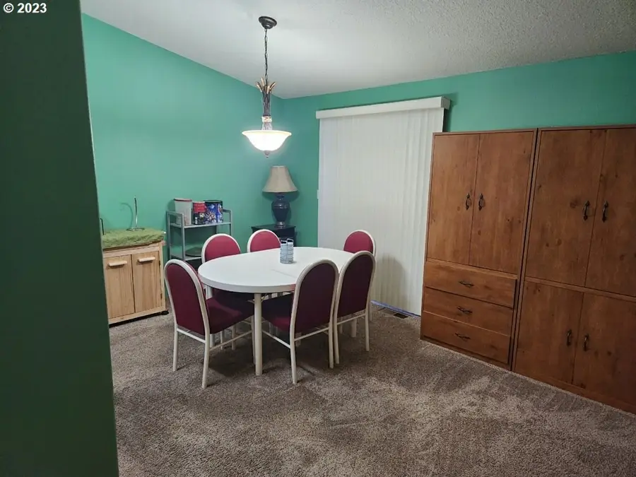 2378 NW Aubrey Ln, Gresham, OR 97030 - Image #3