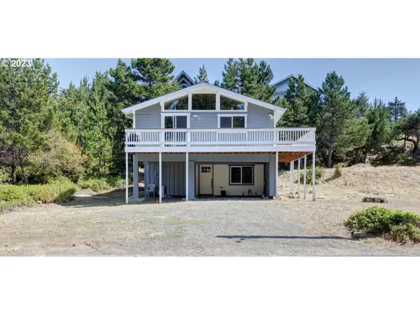 29536 I St, OceanPark, WA 98640