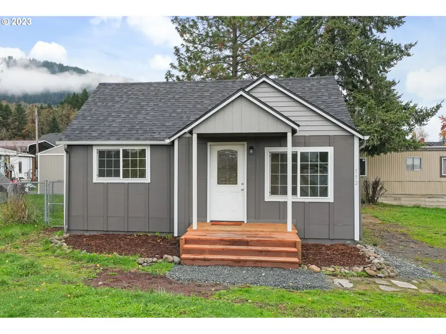 152 N Cannon St, Lowell, OR 97452 - Image #2