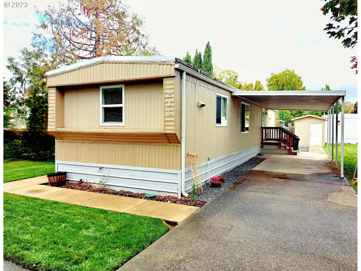 245 Jasmine Dr, Grantspass, OR 97526 - Image #1