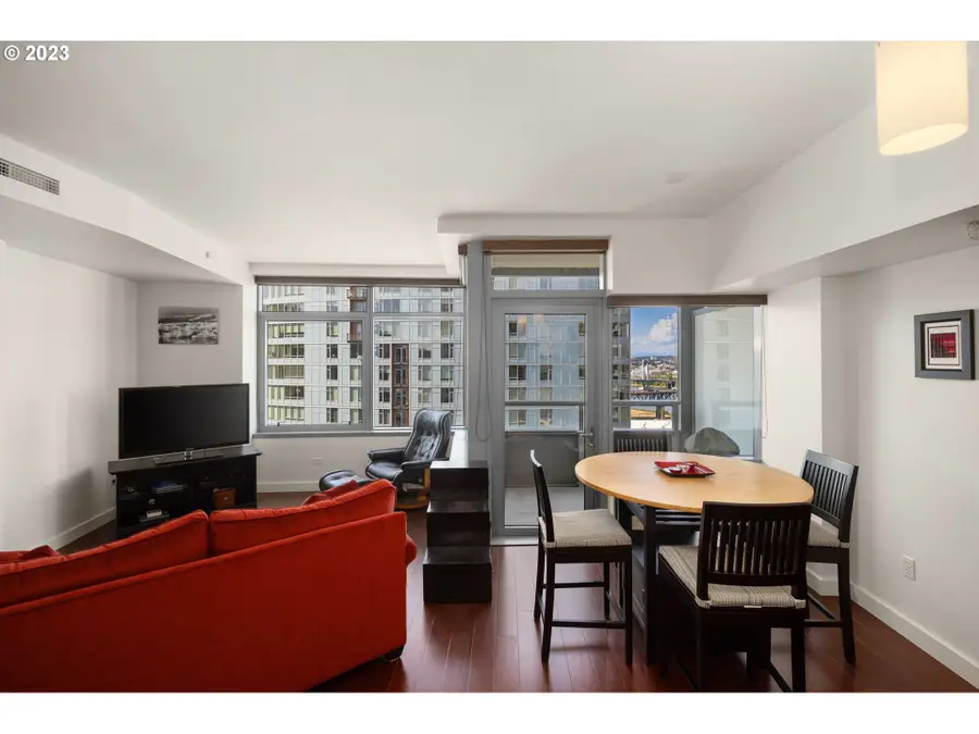 3601 S River Pkwy #2004, Portland, OR 97239 - Image #3