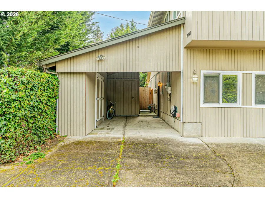 8060 SW Landau St, Portland, OR 97223 - #2
