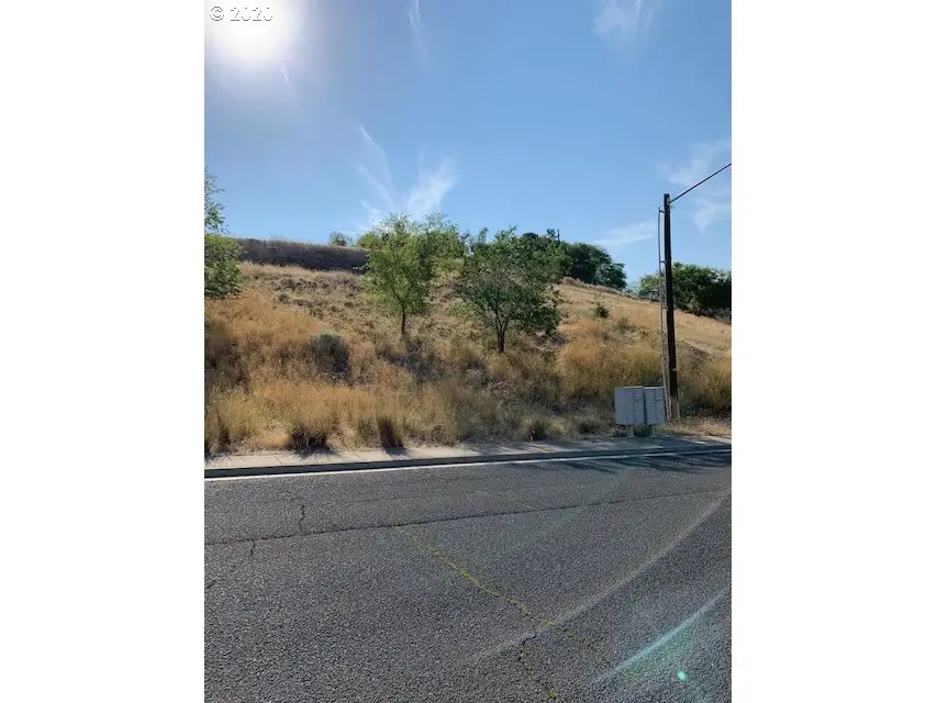 732 N Main St, Pendleton, OR 97801 - Image #3