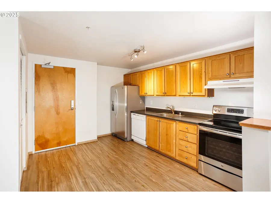 701 Columbia St #702, Vancouver, WA 98660 - Image #3