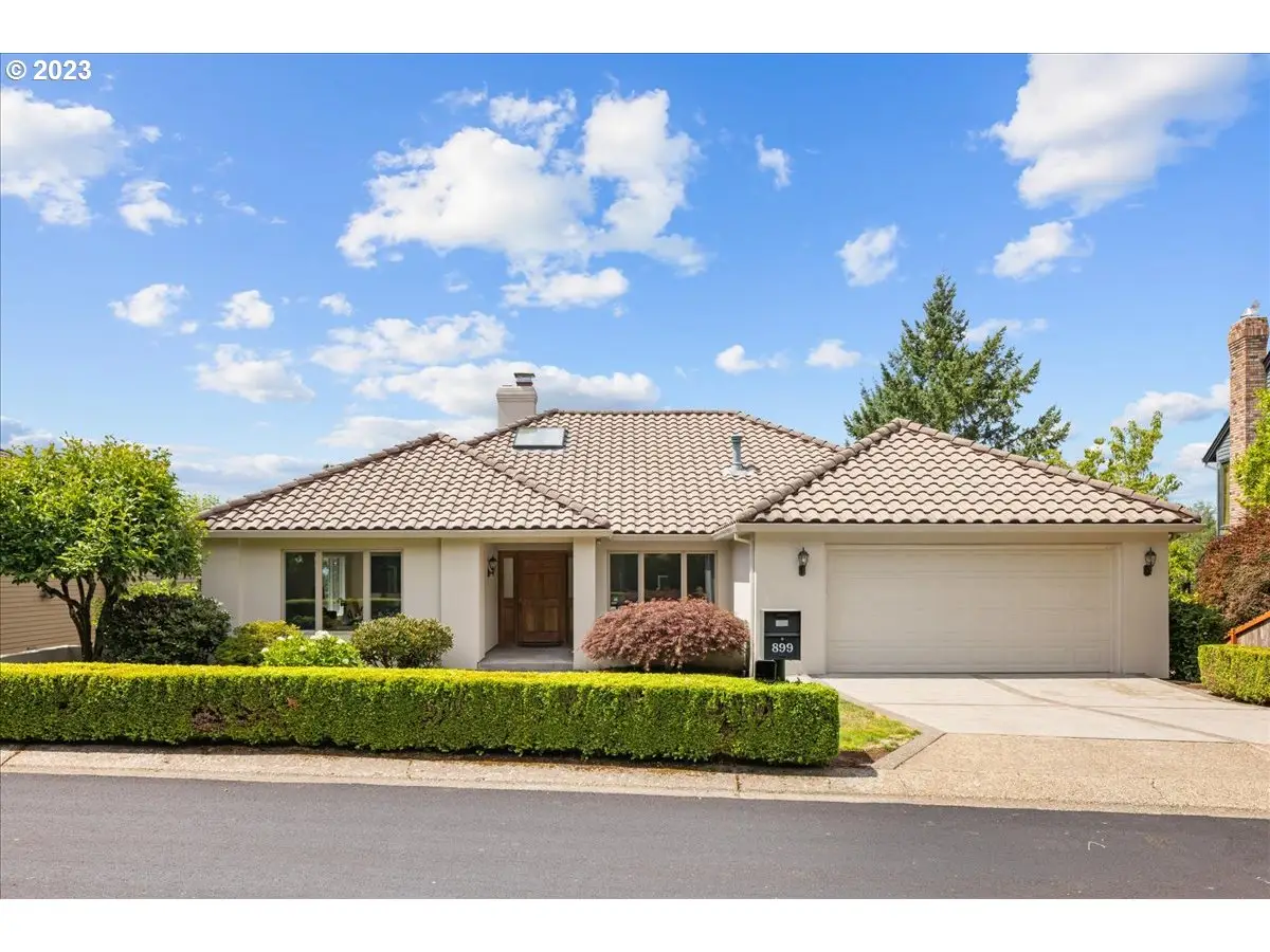 899 SW Summit View Dr, West Haven Sylvan, OR 97225 - Image #1