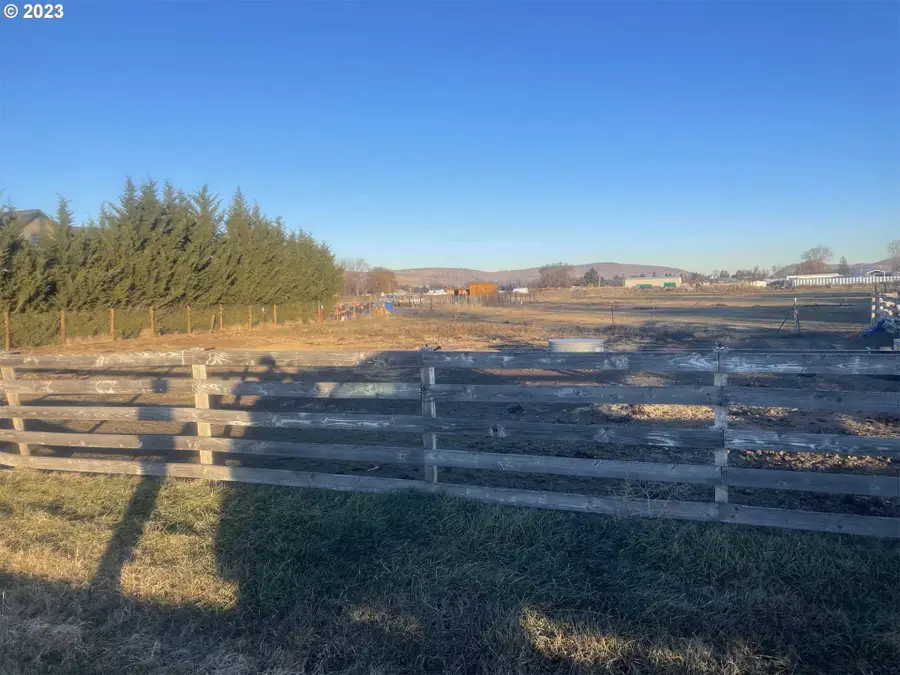 Avalon St #20, Klamath Falls, OR 97603 - Image #2