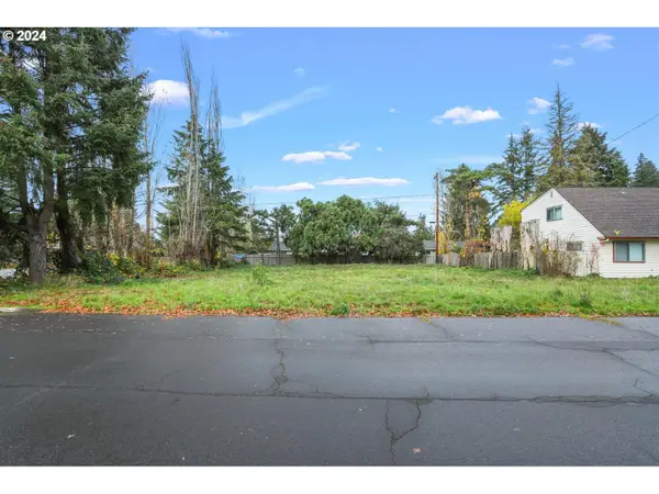 Butternut Dr, Beaverton, OR 97007
