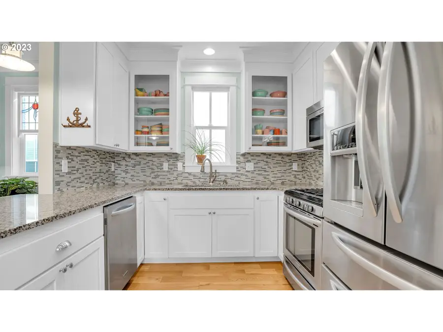 2785 SW Anemone Ave, Lincoln City, OR 97367 - Image #3