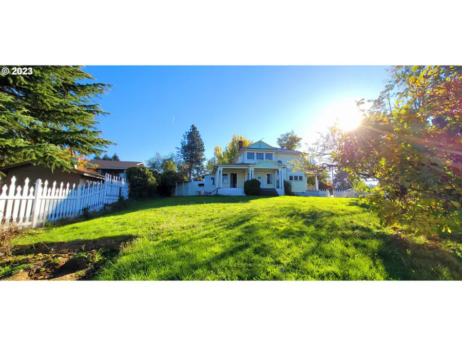 3026 NE 122nd Ave, Portland, OR 97230 - Image #2