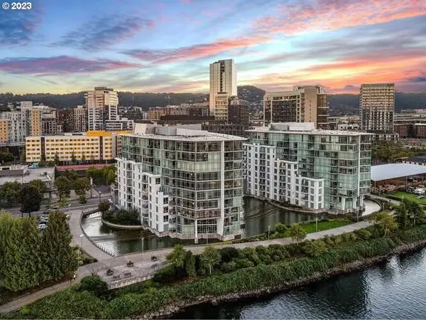 1260 NW Naito Pkwy #404, Portland, OR 97209