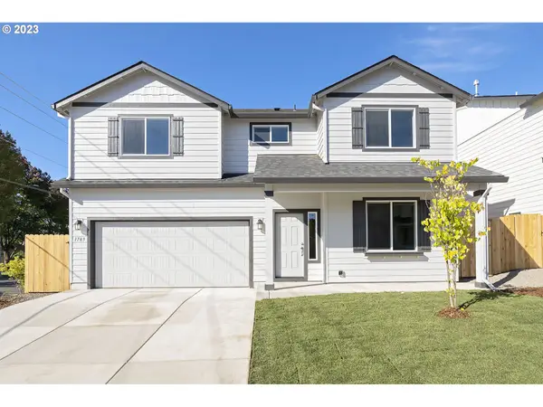 776 Cheadle Lake Ct, Lebanon, OR 97355