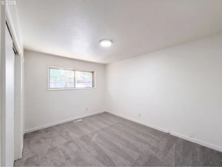 465 SW 139th Ave, Beaverton, OR 97006 - #3
