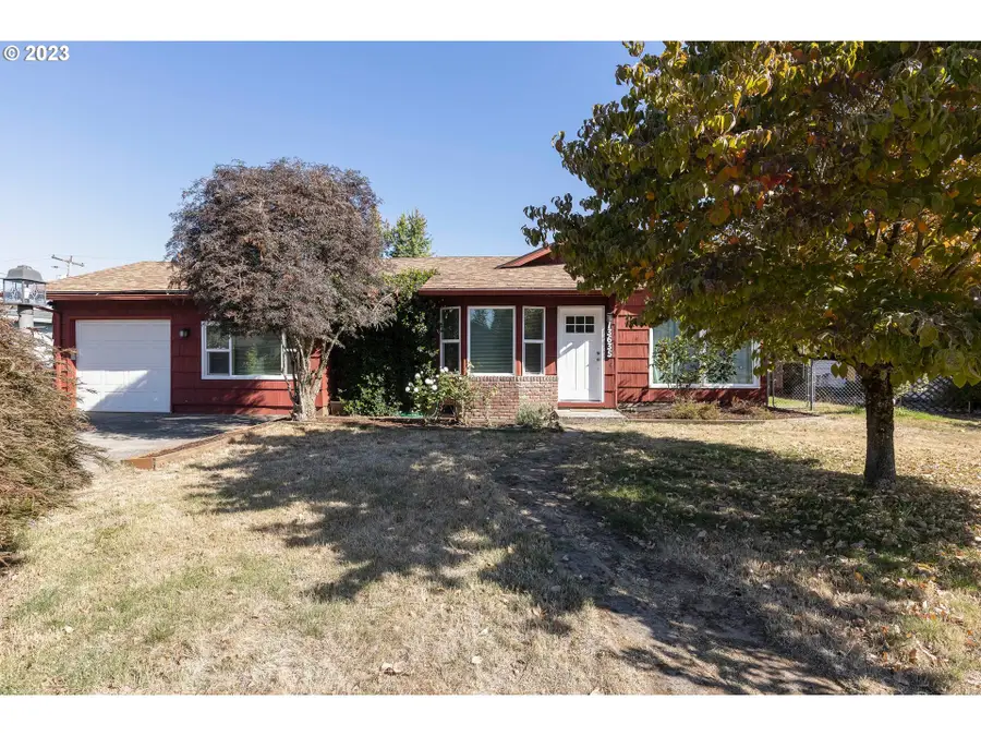 13635 NE Sacramento St, Portland, OR 97230 - Image #2