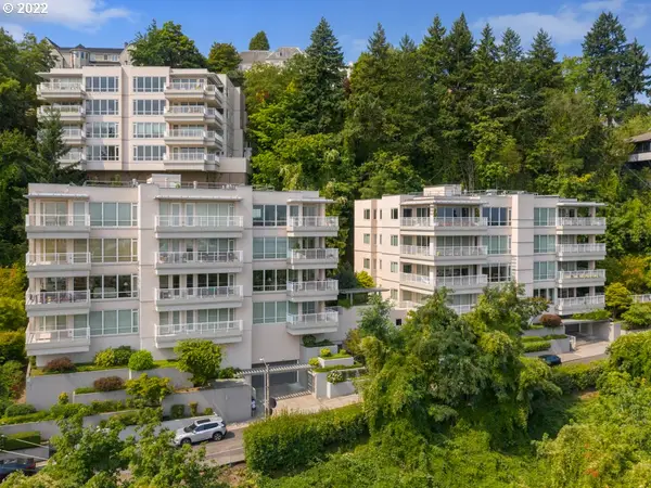 2020 SW Market Street Dr #203, Portland, OR 97201