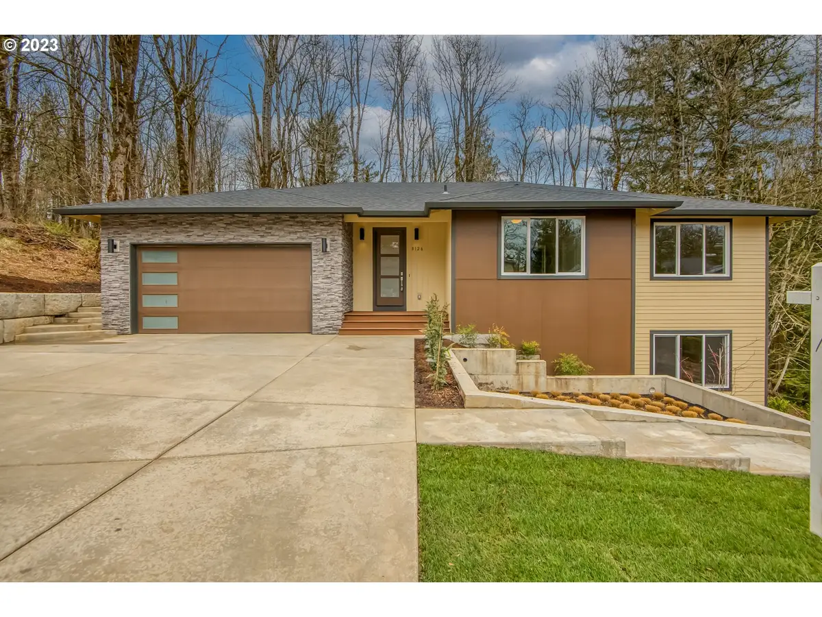 8126 SE 145th Ct, Portland, OR 97236 - Image #1