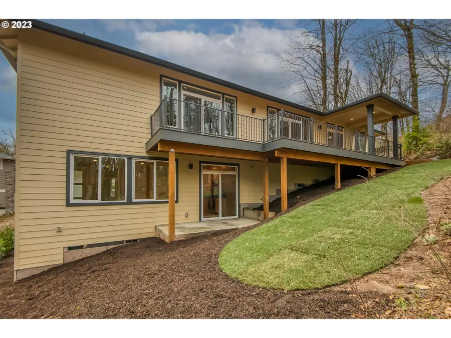 8126 SE 145th Ct, Portland, OR 97236 - Image #3